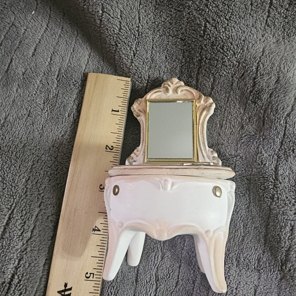 MINIATURE BERGER VANITY TRINKET BOX MADE IN ITALY - Picture 8 of 9